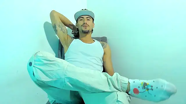 Snapshot of harold_777 chatting on November 2025 04:18:02 AM harold 777 online show from November 2025 04:18:02 AM