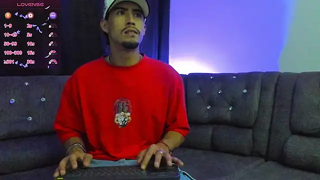 Snapshot of harold_777 chatting on November 2025 03:34:01 AM harold 777 online show from November 2025 03:34:01 AM