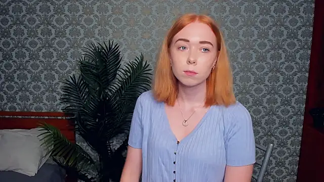 Snapshot of AddieOsler chatting on November 2025 07:12:02 PM AddieOsler online show from November 2025 07:12:02 PM