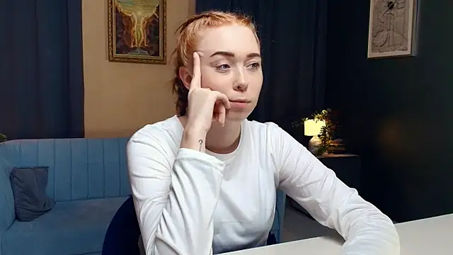 Snapshot of AddieOsler chatting on November 2025 07:12:01 PM AddieOsler online show from November 2025 07:12:01 PM