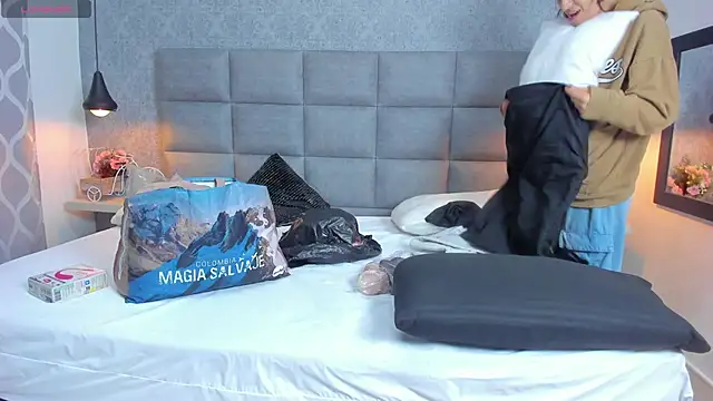 Snapshot of Luna_Bella3 chatting on November 2025 10:30:01 AM Luna Bella3 online show from November 2025 10:30:01 AM