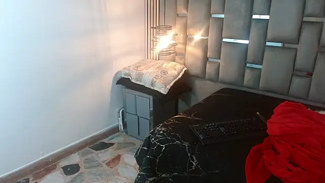 Snapshot of Memi_xxx chatting on November 2025 03:49:01 AM Memi xxx online show from November 2025 03:49:01 AM