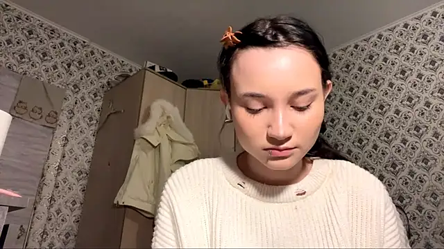 Snapshot of SofiaDreams09 chatting on November 2025 02:18:01 PM SofiaDreams09 online show from November 2025 02:18:01 PM