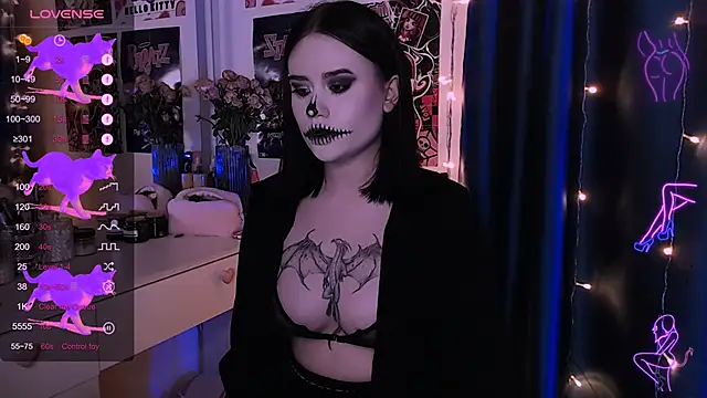 Snapshot of Meow_Marie chatting on October 2025 09:15:02 PM Meow Marie online show from October 2025 09:15:02 PM