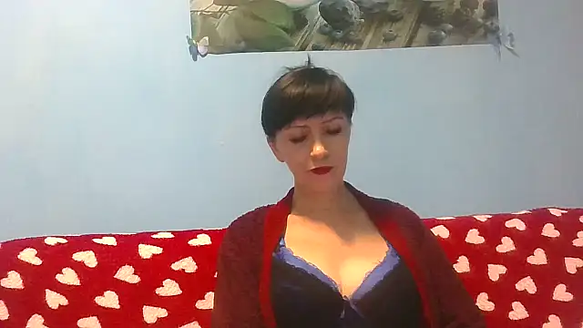 Snapshot of IffetLove42 chatting on November 2025 06:08:02 PM IffetLove42 online show from November 2025 06:08:02 PM