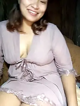 Snapshot of loncon-mup chatting on November 2025 04:35:01 AM loncon-mup online show from November 2025 04:35:01 AM