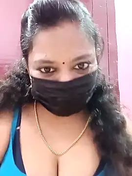 Snapshot of Mandhra28 chatting on October 2025 07:15:02 PM Mandhra28 online show from October 2025 07:15:02 PM