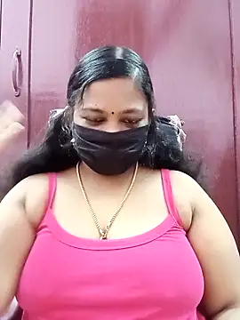 Snapshot of Mandhra28 chatting on November 2025 05:13:01 PM Mandhra28 online show from November 2025 05:13:01 PM