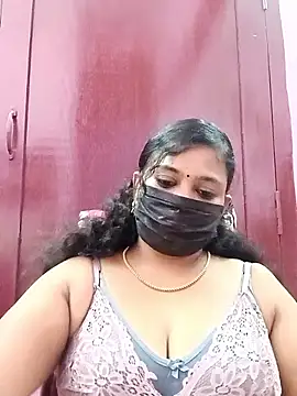 Snapshot of Mandhra28 chatting on November 2025 07:03:02 PM Mandhra28 online show from November 2025 07:03:02 PM