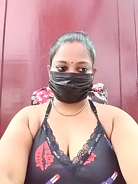 Snapshot of Mandhra28 chatting on November 2025 07:09:01 AM Mandhra28 online show from November 2025 07:09:01 AM