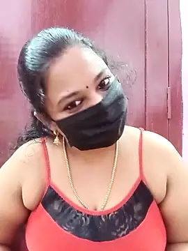 Snapshot of Mandhra28 chatting on December 2025 05:40:02 PM Mandhra28 online show from December 2025 05:40:02 PM