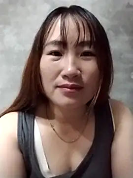 Snapshot of emini-xx chatting on November 2025 10:15:02 AM emini-xx online show from November 2025 10:15:02 AM