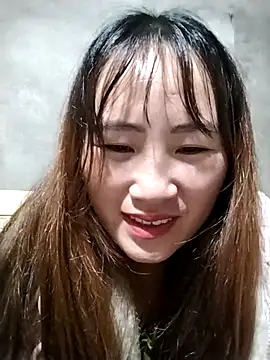 Snapshot of emini-xx chatting on November 2025 01:11:01 PM emini-xx online show from November 2025 01:11:01 PM