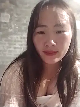 Snapshot of emini-xx chatting on December 2025 02:37:01 PM emini-xx online show from December 2025 02:37:01 PM