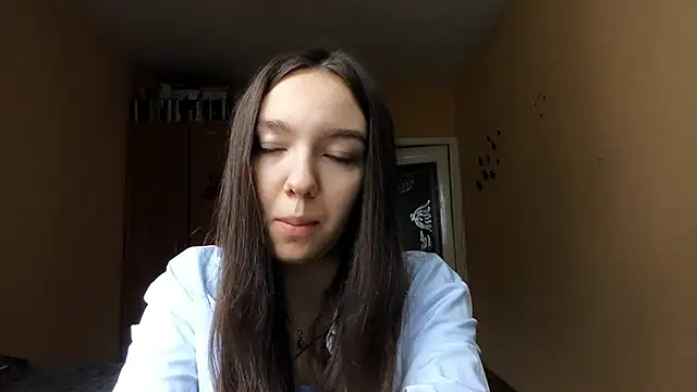 Snapshot of Kimixoo chatting on November 2025 09:31:01 AM Kimixoo online show from November 2025 09:31:01 AM