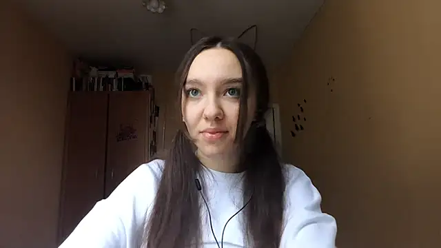 Snapshot of Kimixoo chatting on November 2025 09:53:01 AM Kimixoo online show from November 2025 09:53:01 AM