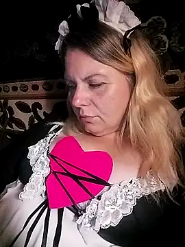 Snapshot of Lana-murr chatting on November 2025 07:49:02 PM Lana-murr online show from November 2025 07:49:02 PM