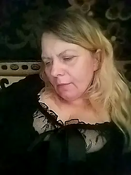 Snapshot of Lana-murr chatting on November 2025 06:46:01 AM Lana-murr online show from November 2025 06:46:01 AM