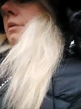 Snapshot of Lana-murr chatting on December 2025 07:57:02 AM Lana-murr online show from December 2025 07:57:02 AM