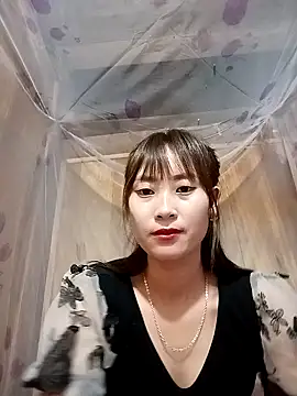 Snapshot of Em_xinh01 chatting on November 2025 10:06:02 AM Em xinh01 online show from November 2025 10:06:02 AM