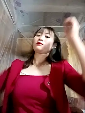 Snapshot of Em_xinh01 chatting on November 2025 03:06:02 AM Em xinh01 online show from November 2025 03:06:02 AM