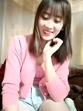 Snapshot of Em_xinh01 chatting on November 2025 12:42:01 PM Em xinh01 online show from November 2025 12:42:01 PM