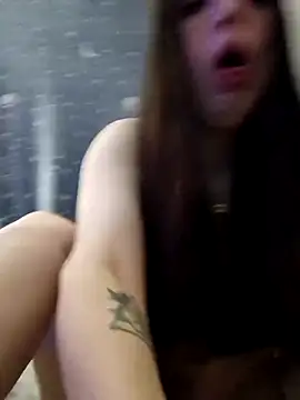 Snapshot of Heavenlyangelforever chatting on December 2025 03:05:01 AM Heavenlyangelforever online show from December 2025 03:05:01 AM