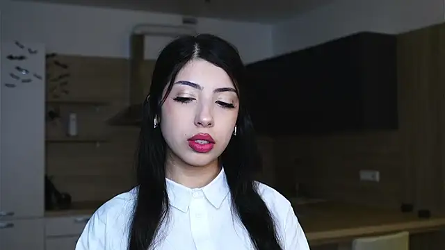 Snapshot of TonjaNeace chatting on November 2025 04:22:02 AM TonjaNeace online show from November 2025 04:22:02 AM