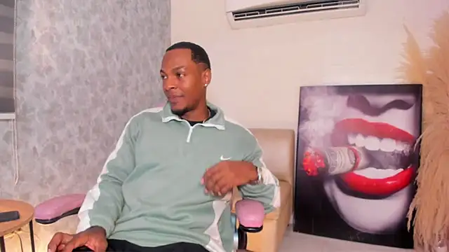 Snapshot of for_itan chatting on November 2025 12:26:01 PM for itan online show from November 2025 12:26:01 PM