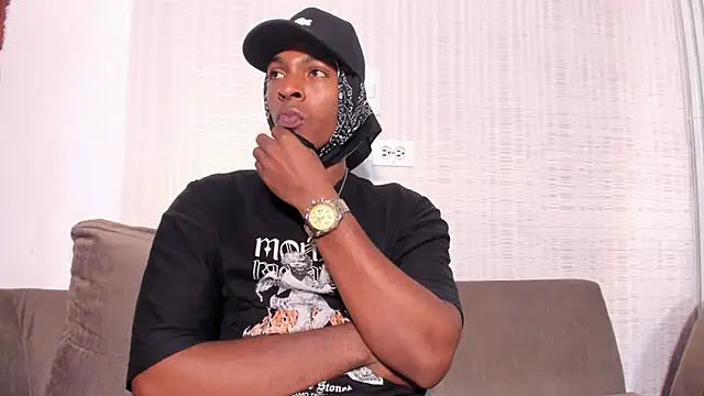 Snapshot of for_itan chatting on December 2025 12:58:02 PM for itan online show from December 2025 12:58:02 PM