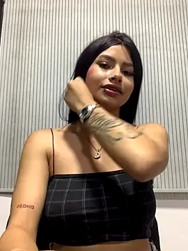 Snapshot of Kim_Luna1 chatting on December 2025 08:41:02 AM Kim Luna1 online show from December 2025 08:41:02 AM