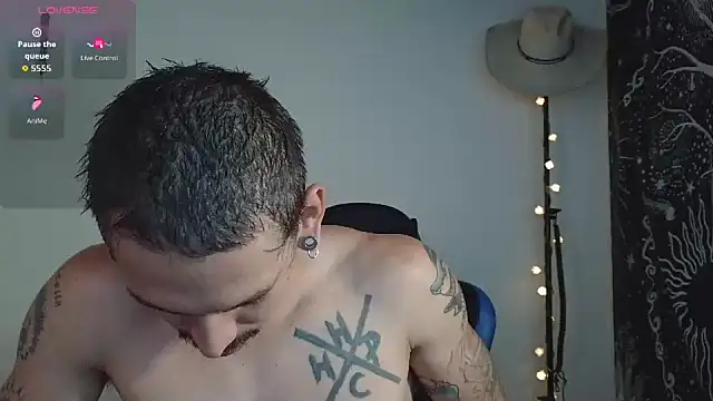 Snapshot of mateos6_6 chatting on November 2025 04:17:01 PM mateos6 6 online show from November 2025 04:17:01 PM