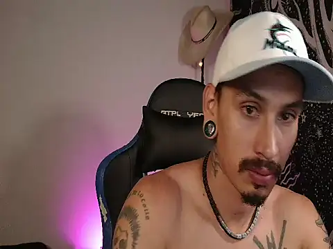 Snapshot of mateos6_6 chatting on November 2025 03:08:02 AM mateos6 6 online show from November 2025 03:08:02 AM