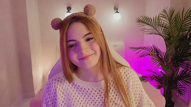 Snapshot of Daniela_Saules chatting on November 2025 09:09:02 AM Daniela Saules online show from November 2025 09:09:02 AM