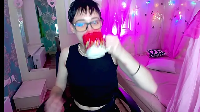 Snapshot of ErickaFetish chatting on November 2025 04:08:02 PM ErickaFetish online show from November 2025 04:08:02 PM