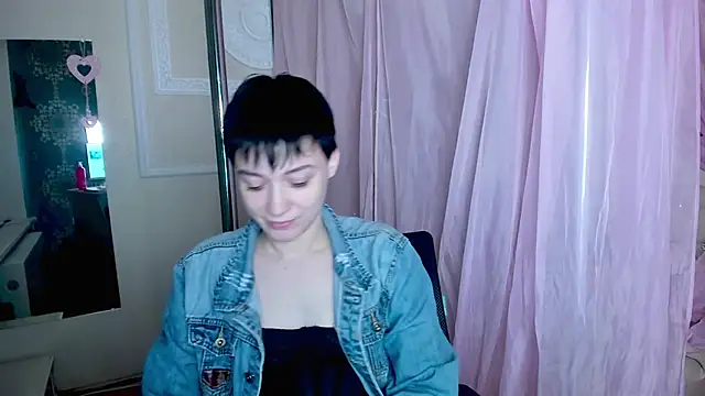 Snapshot of ErickaFetish chatting on November 2025 03:03:02 PM ErickaFetish online show from November 2025 03:03:02 PM