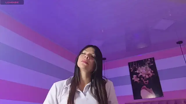 samantaortega   online show from November 2025 12:49:02 PM