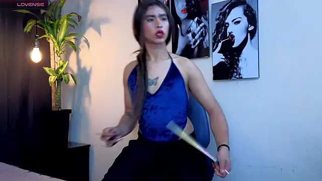 Snapshot of Flor_Gil chatting on November 2025 03:50:02 AM Flor Gil online show from November 2025 03:50:02 AM