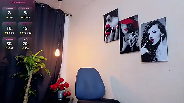 Snapshot of Flor_Gil chatting on November 2025 03:20:01 AM Flor Gil online show from November 2025 03:20:01 AM