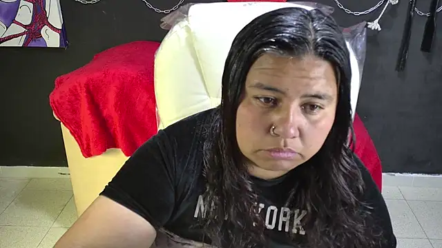 serenamystsh online show from November 2025 01:38:01 AM