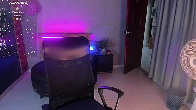 Snapshot of kane_del_toro chatting on November 2025 02:11:01 AM kane del toro online show from November 2025 02:11:01 AM