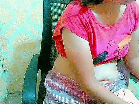 Snapshot of nhicole4u chatting on October 2025 12:50:01 PM nhicole4u online show from October 2025 12:50:01 PM