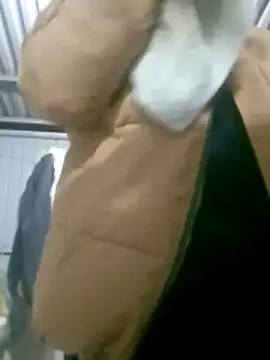 Snapshot of matbiec- chatting on November 2025 10:12:01 PM matbiec- online show from November 2025 10:12:01 PM