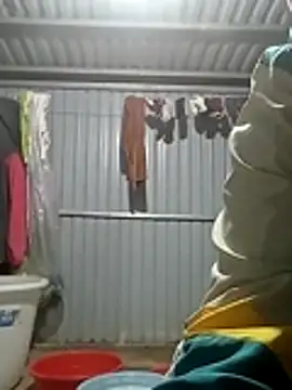 Snapshot of matbiec- chatting on November 2025 11:44:01 AM matbiec- online show from November 2025 11:44:01 AM