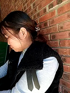 Snapshot of matbiec- chatting on November 2025 06:05:02 AM matbiec- online show from November 2025 06:05:02 AM