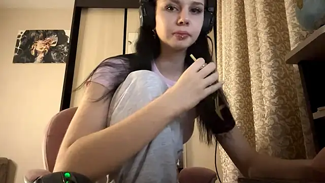 Snapshot of AnGallo chatting on November 2025 07:02:02 PM AnGallo online show from November 2025 07:02:02 PM