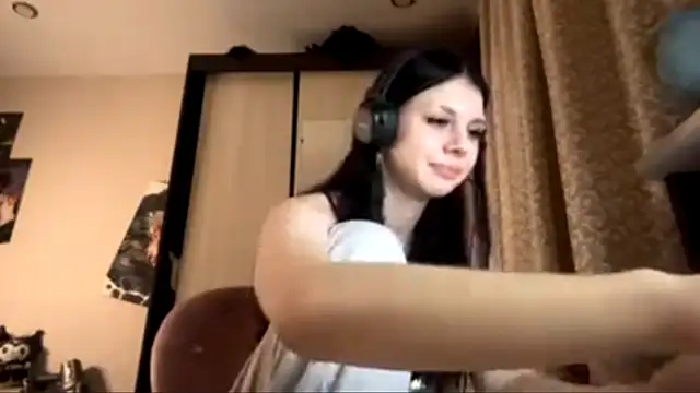 Snapshot of AnGallo chatting on November 2025 07:30:02 PM AnGallo online show from November 2025 07:30:02 PM