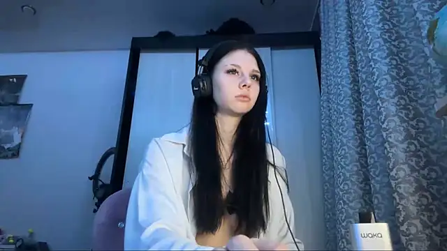 Snapshot of AnGallo chatting on December 2025 09:31:02 PM AnGallo online show from December 2025 09:31:02 PM