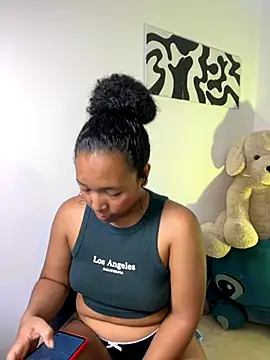 Snapshot of SHAILABROWN chatting on November 2025 08:21:02 PM SHAILABROWN online show from November 2025 08:21:02 PM