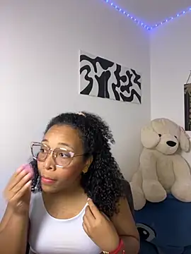 Snapshot of SHAILABROWN chatting on December 2025 03:11:01 AM SHAILABROWN online show from December 2025 03:11:01 AM